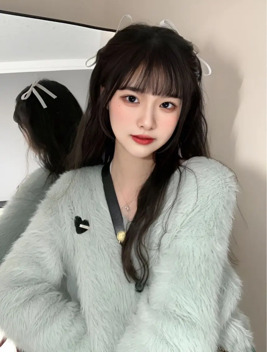 カラー 🥣大人っぽ韓国 スタイル🥣アヤノのヘアスタイル