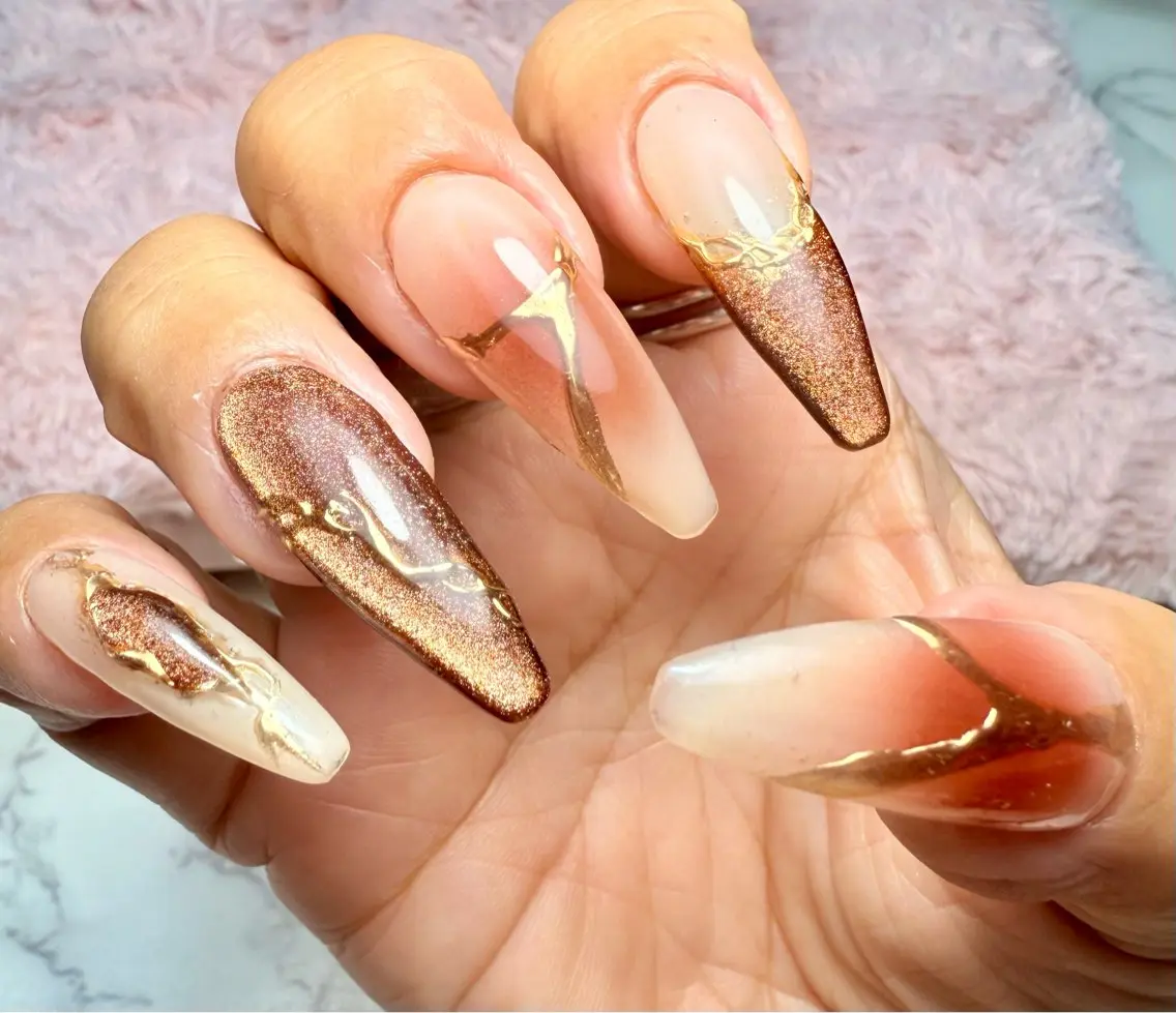 ネイル アートネイル チークネイル フラッシュネイル フラッシュマグ フレンチネイル Mai’s nailのネイルデザイン