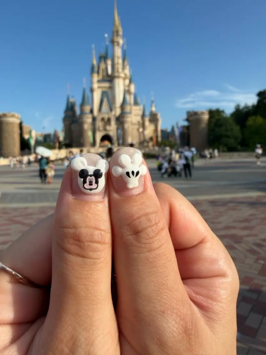 ネイル フラッシュネイル フラッシュマグ フットネイル フレンチネイル 韓国ネイル ハンドネイル SAKU nail 作島茜のネイルデザイン
