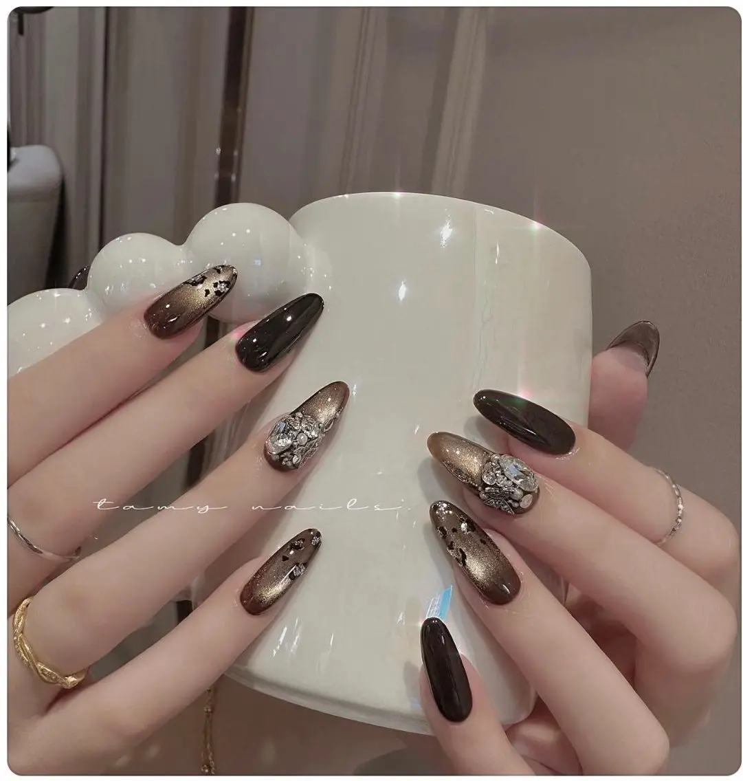 ネイル 秋 Nailsのネイルデザイン
