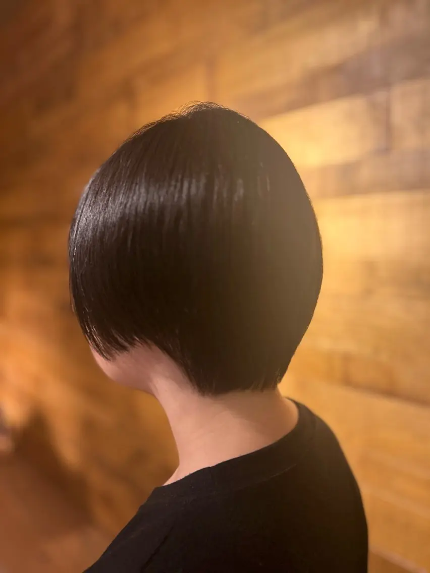 ショート ハンサムショート ショートヘア 居垣 唯のヘアスタイル