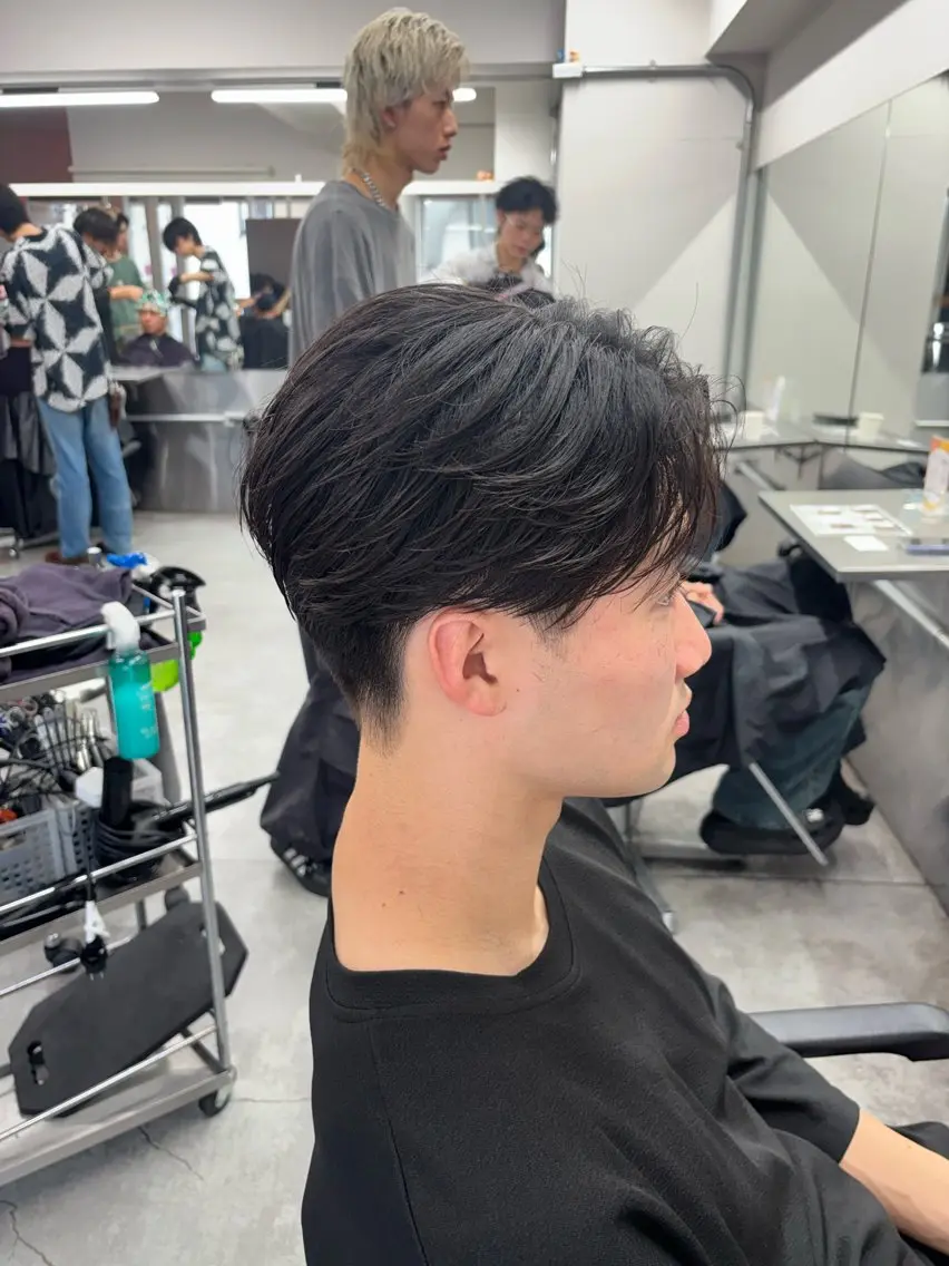 パーマ メンズ カット パーマ メンズ特化✨️ 韓国風パーマ🔥一八のヘアスタイル
