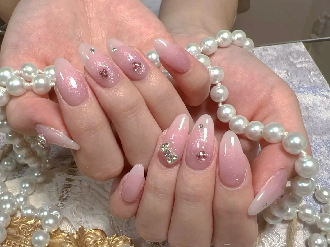 ネイル MoaNail🫶 Yoshiのネイルデザイン