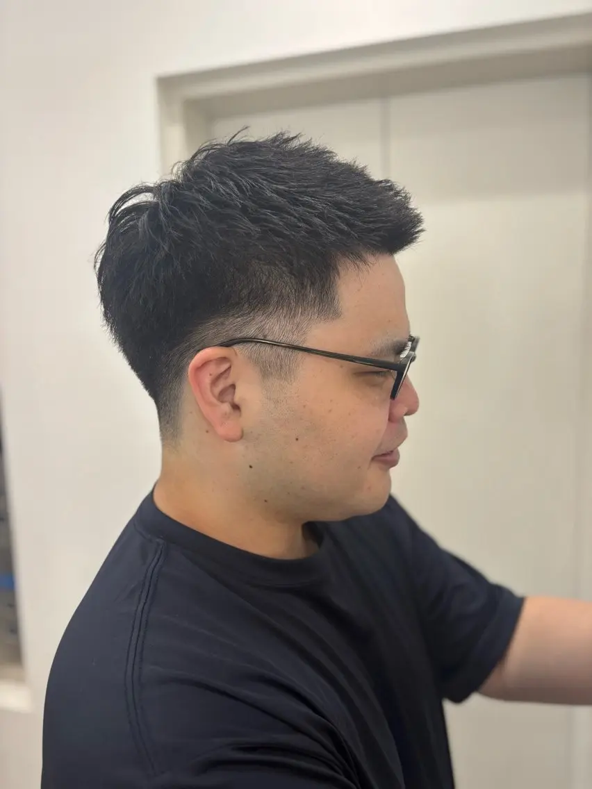 メンズ 刈り上げ カット 【メンズカット】 澤下瑛一のヘアスタイル
