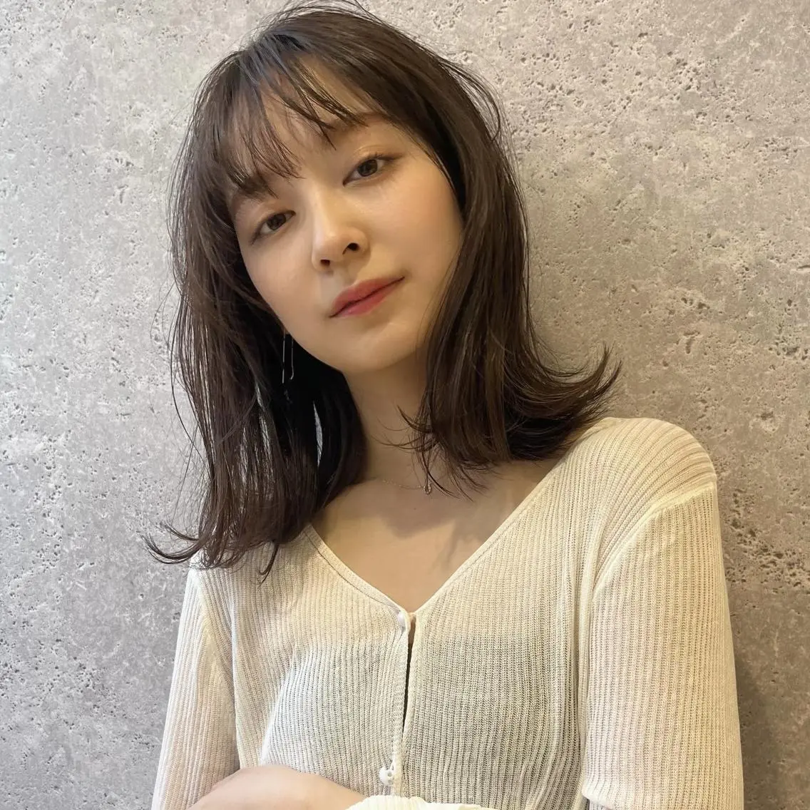 セミロング 🩰 柔らかいカラー tomomi🌛のヘアスタイル
