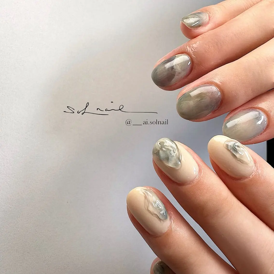 ネイル ぷっくりネイル ハンドネイル 🍃伏見 / soL nail / aiのネイルデザイン