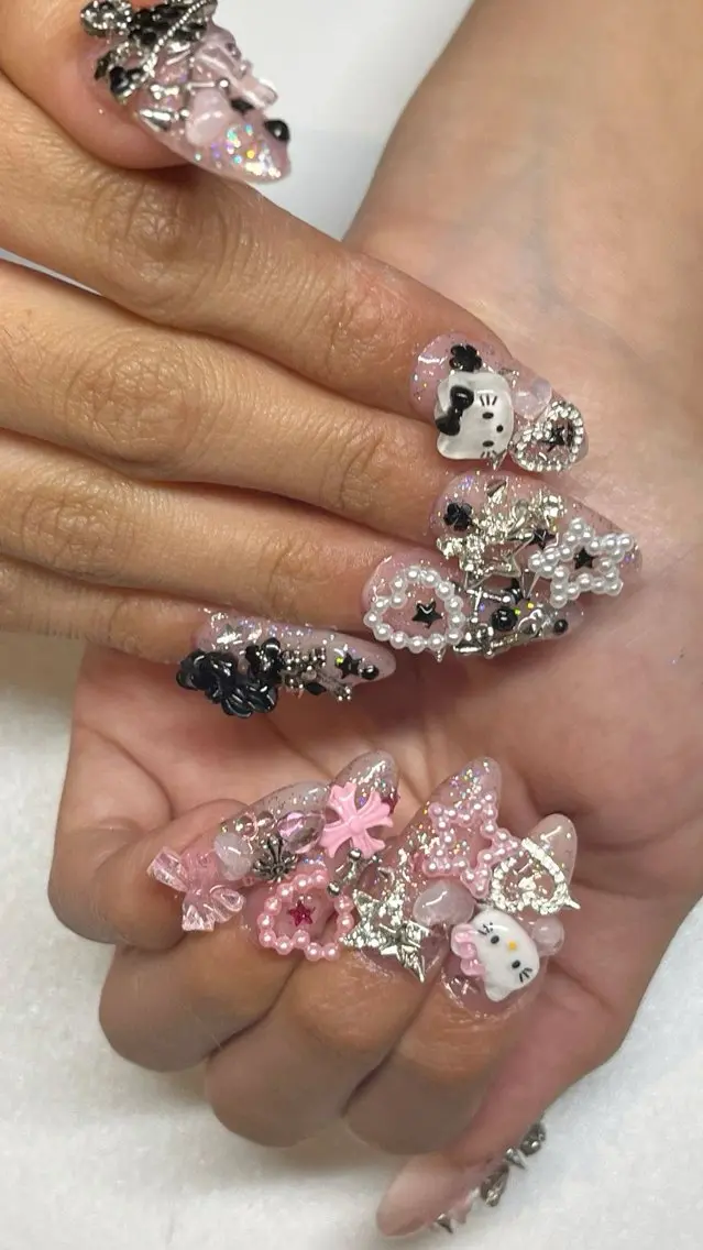 ネイル Iconic Nailのネイルデザイン