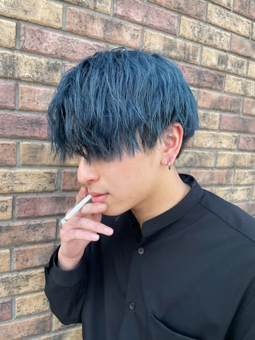 ショート カラー メンズ メンズ韓国風 黒髪 ブルーカラー ブルーブラック ダブルカラー カット ヘアカラー 大住 京平のヘアスタイル