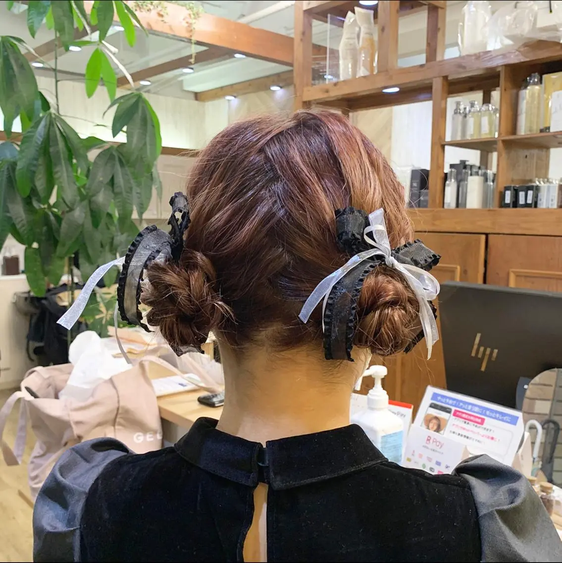 セミロング お団子ヘア ヘアセット regalo Acari🍎のヘアスタイル
