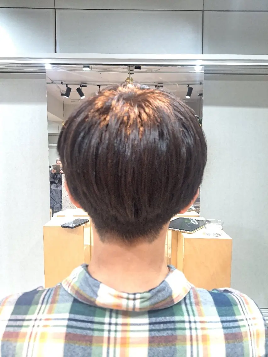 ショート クボ タのヘアスタイル