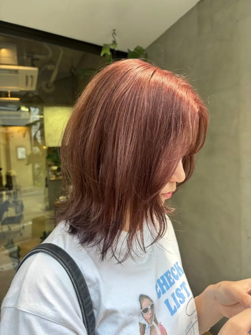 ミディアム カラー ヘアカラー 林 璃乙菜のヘアスタイル