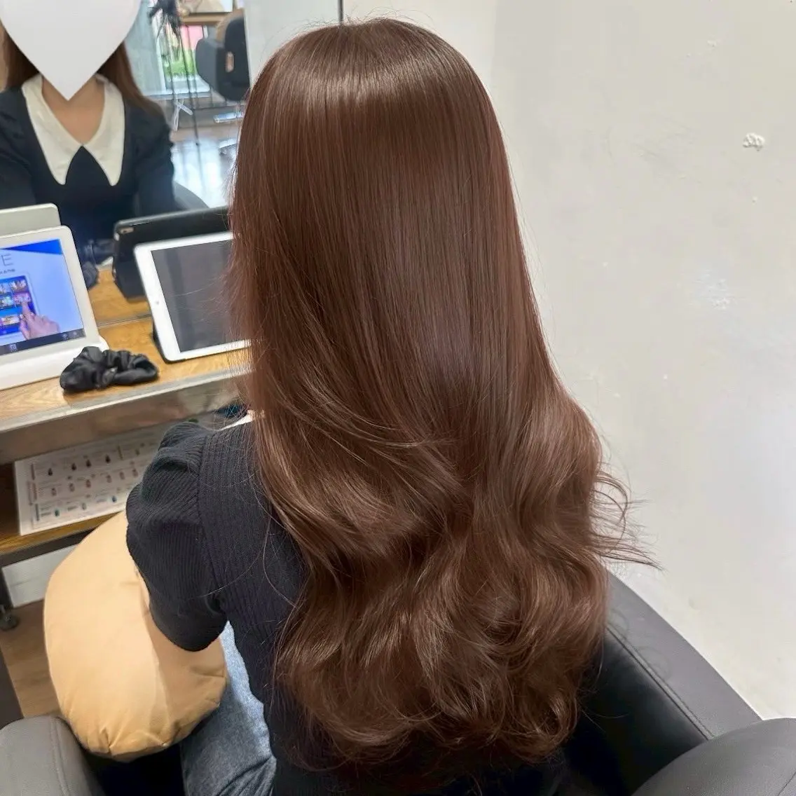 セミロング カラー カット ヘアカラー トリートメント 加藤 杏のヘアスタイル