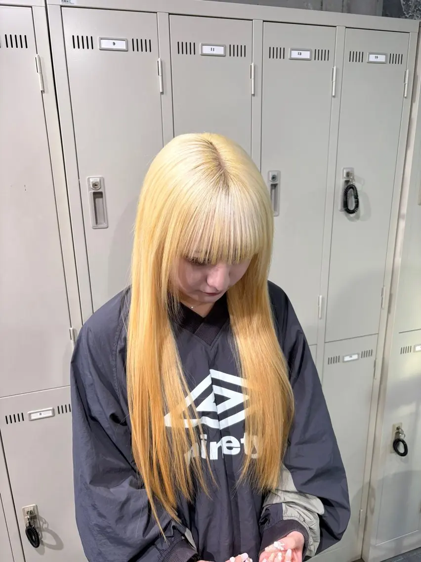 ロング カラー ヘアカラー トリートメント ハイトーン 横浜💞ミオのヘアスタイル