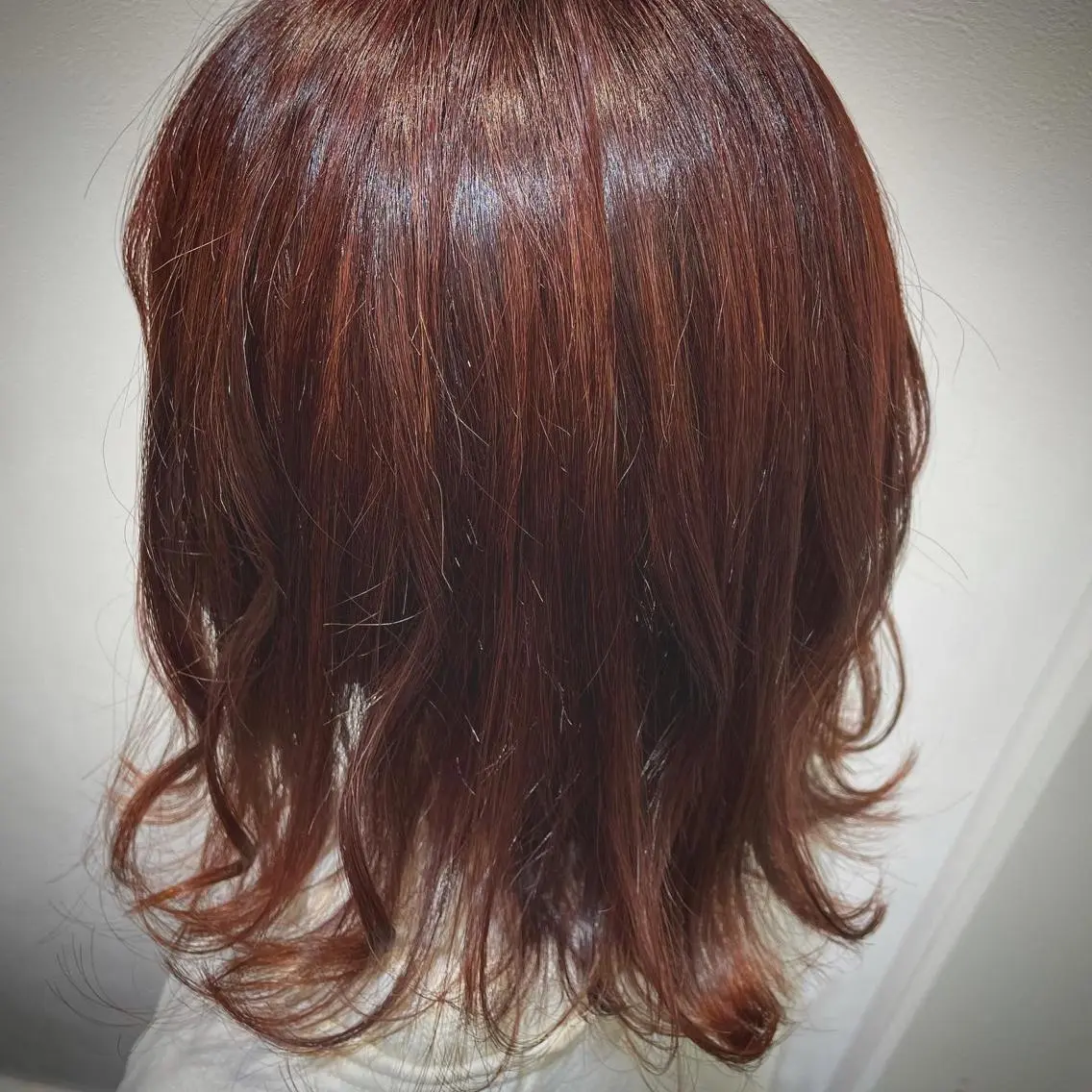 ミディアム カラー 高木 櫻のヘアスタイル