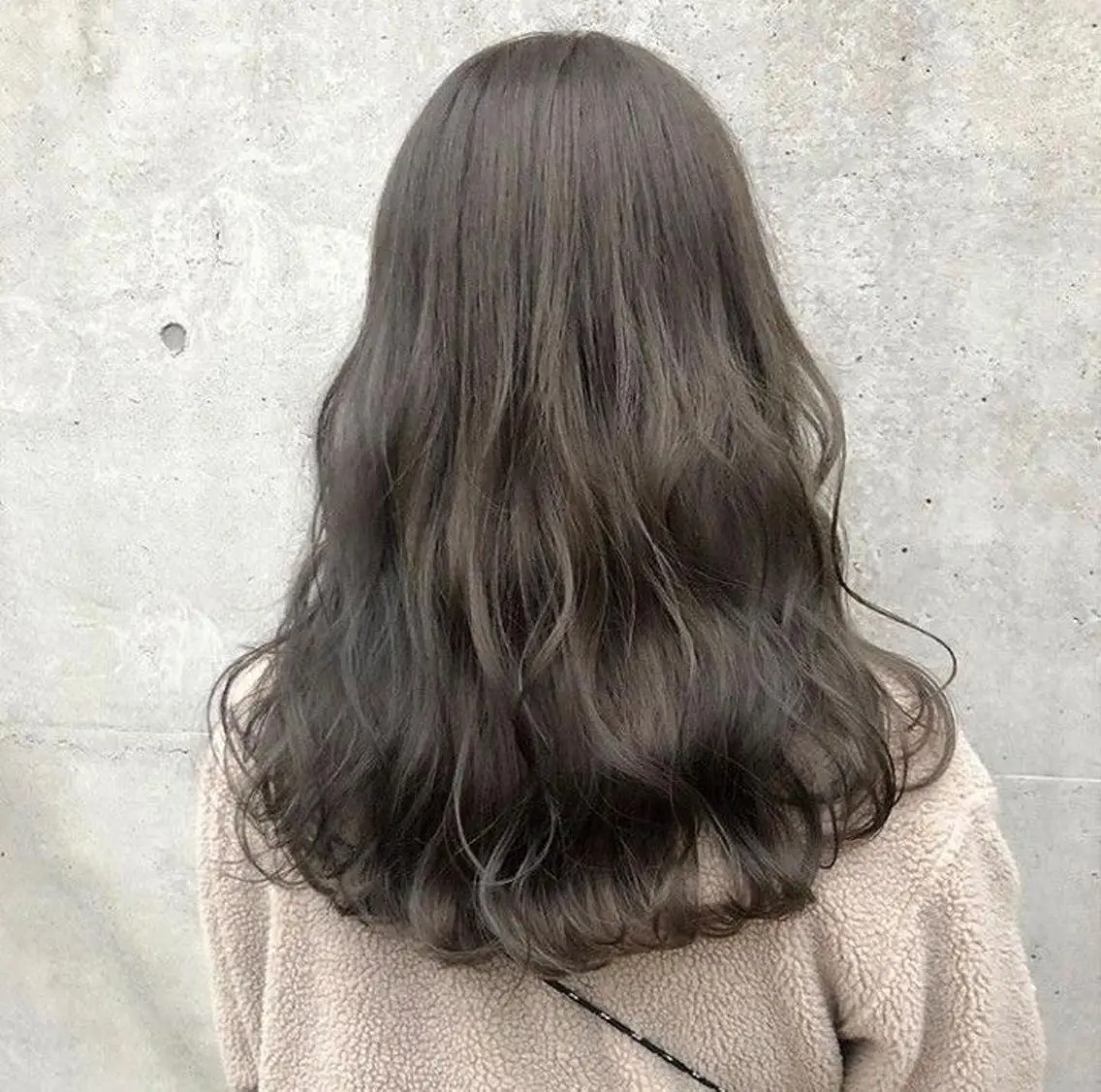 ロング ヘアカラー 艶髪職人🫧 タイキのヘアスタイル