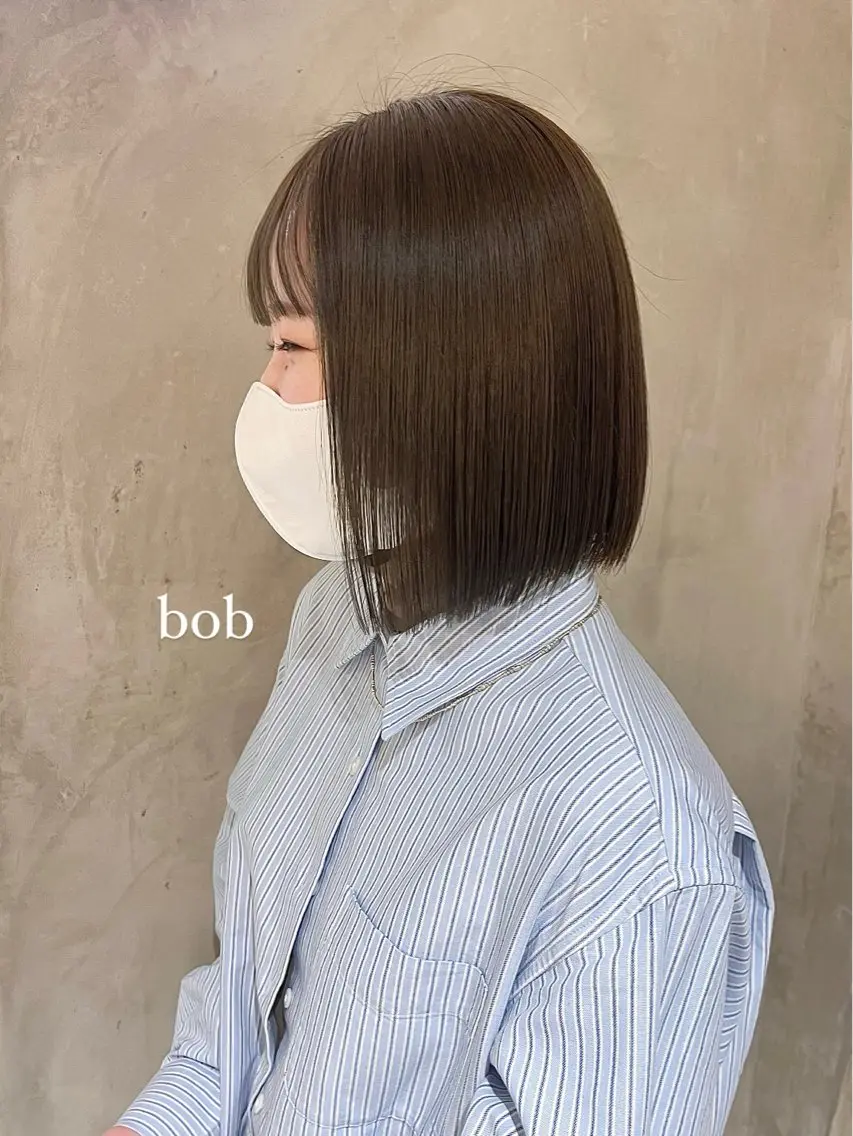 ミディアム カラー カット ヘアカラー トリートメント 切りっぱなしボブ/ 艶カラー/綾莉のヘアスタイル