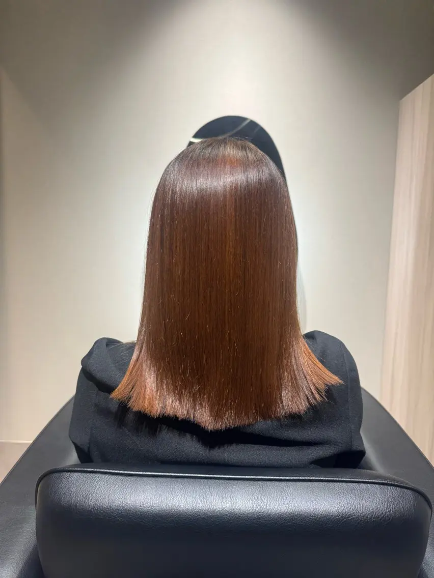 セミロング カット 縮毛矯正 トリートメント 博多美容室NAVY 橋本心縮毛矯正のヘアスタイル