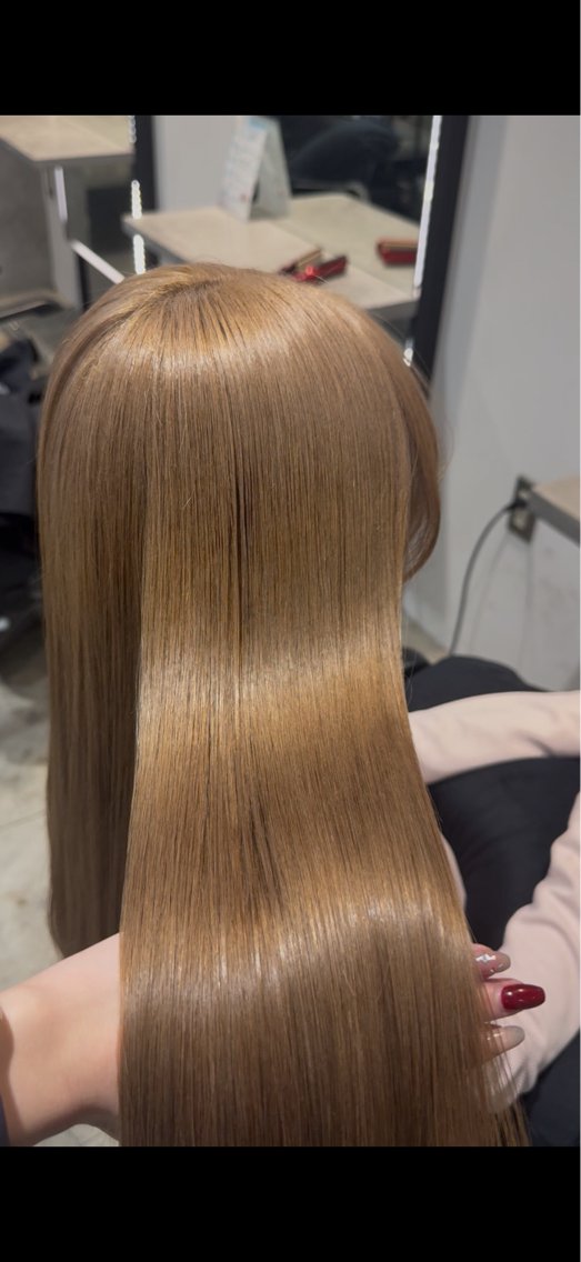 ロング カラー ベージュカラー ブリーチ カット ヘアカラー トリートメント あんな🦋レイヤー カット/透明感カラーのヘアスタイル