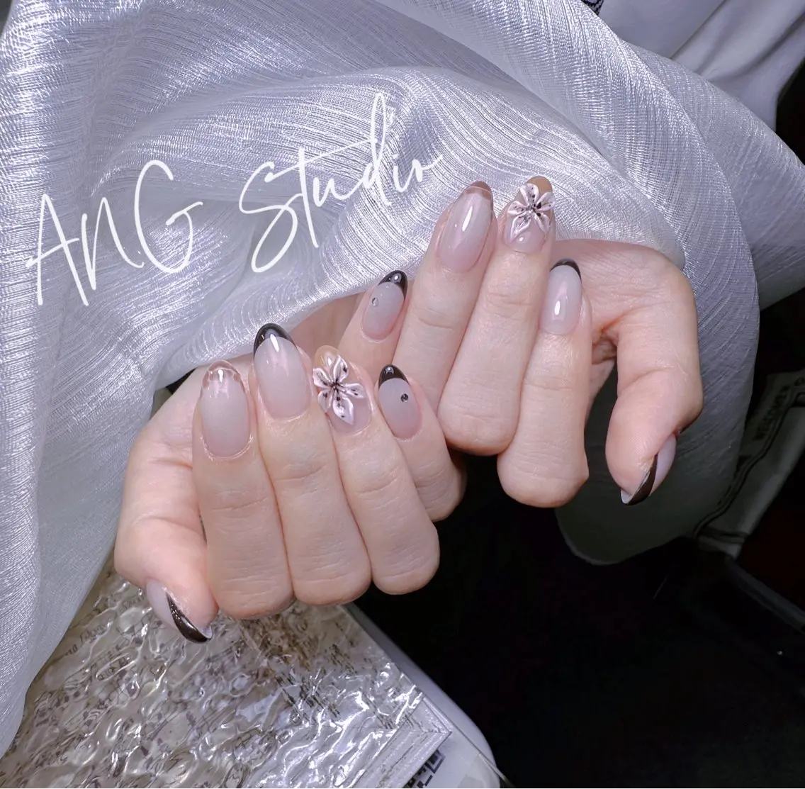 ネイル ハンドネイル ハンドケア ANG Studioのネイルデザイン