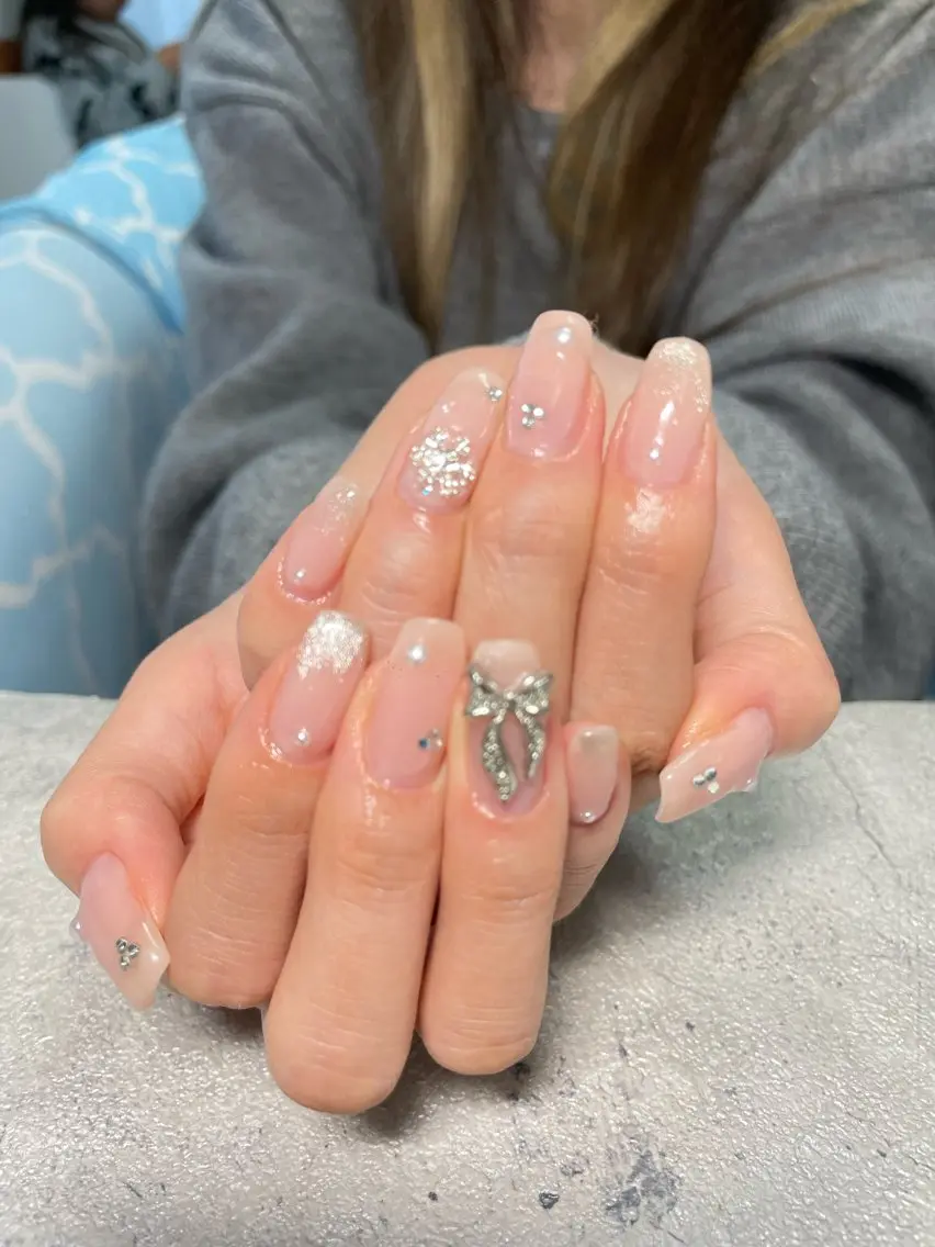 ネイル リボン はるひな ねいるのネイルデザイン