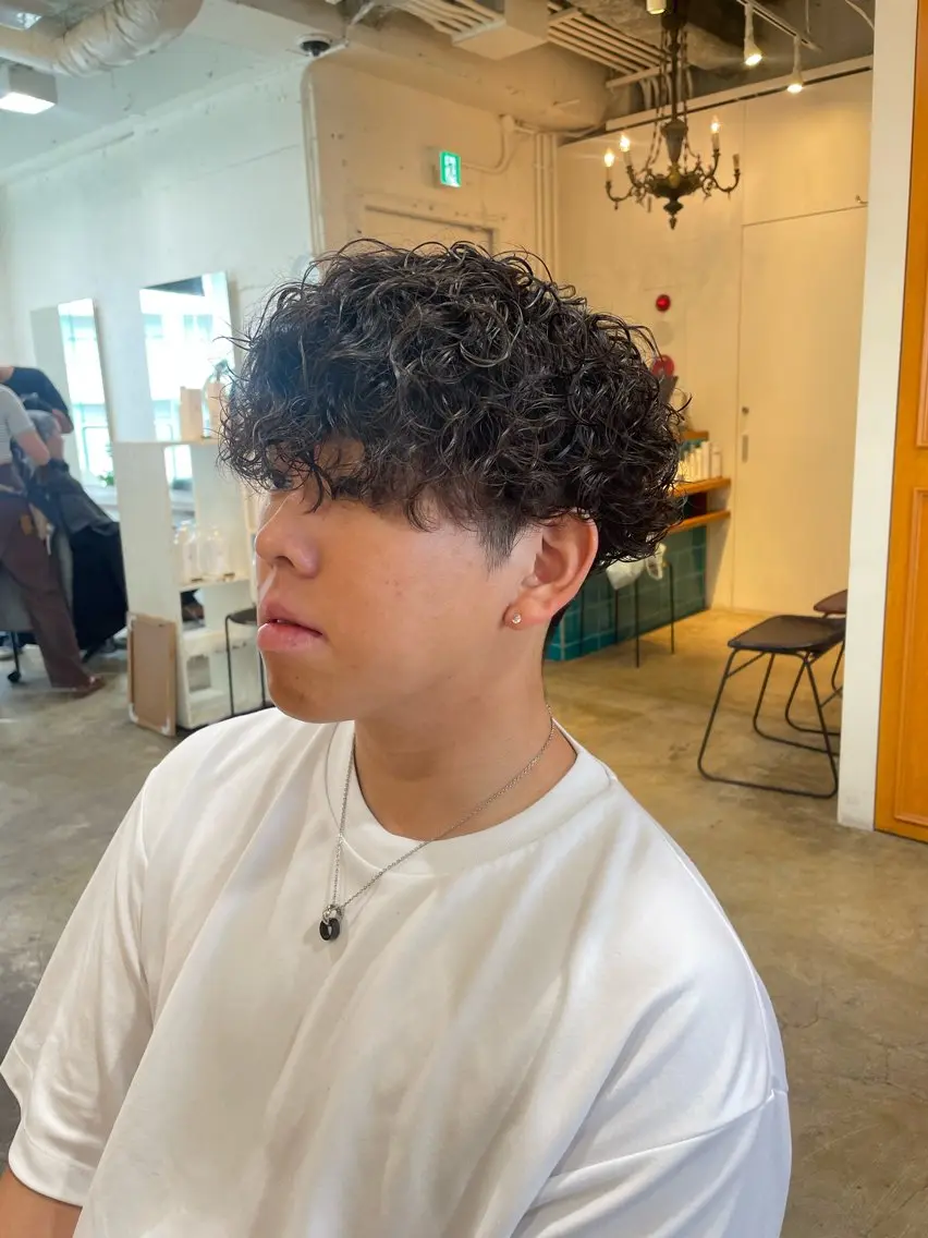 パーマ メンズ メンズパーマ プードルパーマ プードルパーマ 韓国レイヤー/透明感 カラー/RIN🎀のヘアスタイル