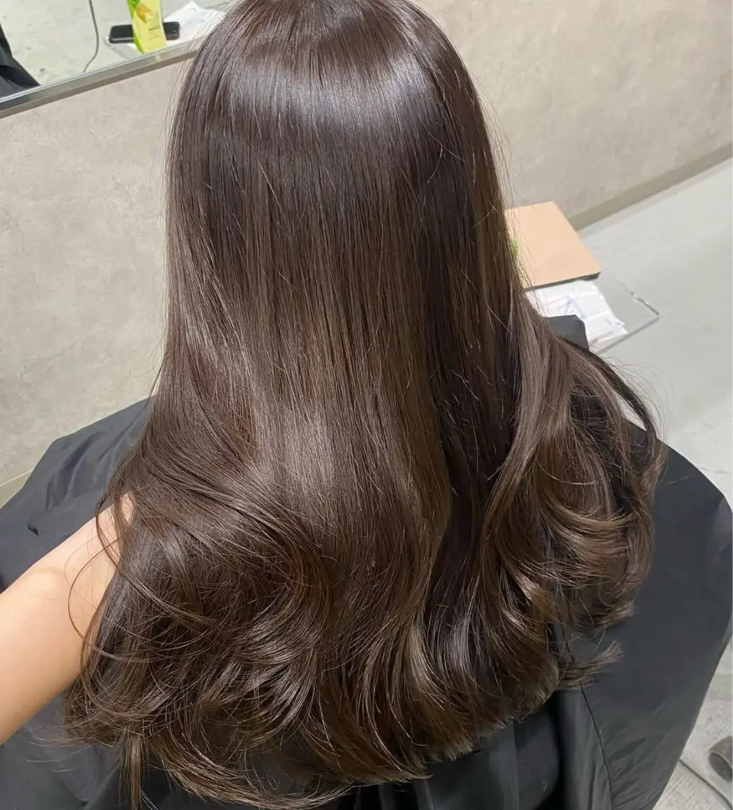 カラー 鶴巻 智樹のヘアスタイル