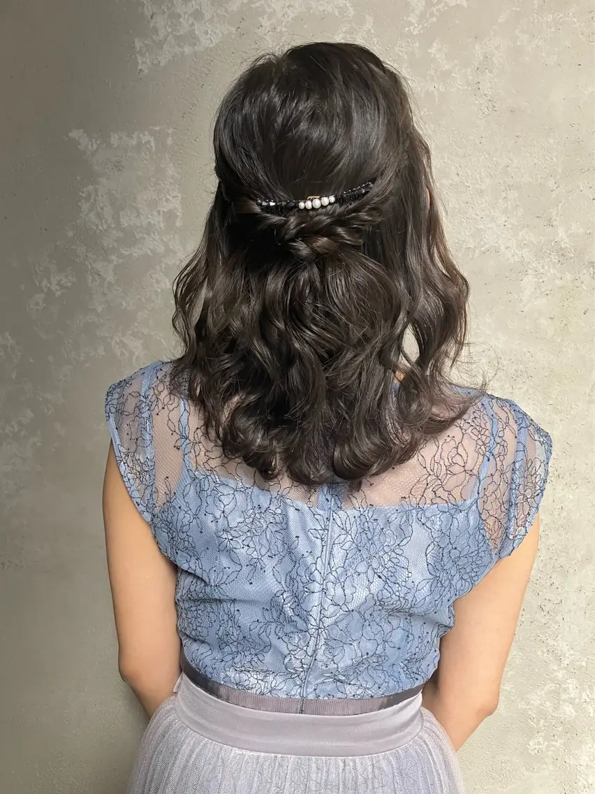 ヘアアレンジ ヘアセット kotona 🤍miuraのヘアスタイル