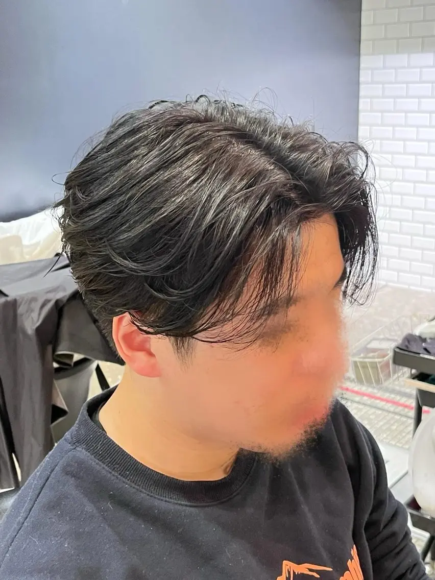 ミディアム パーマ メンズ ミディアムパーマ メンズパーマ カット 濵田 蘭のヘアスタイル