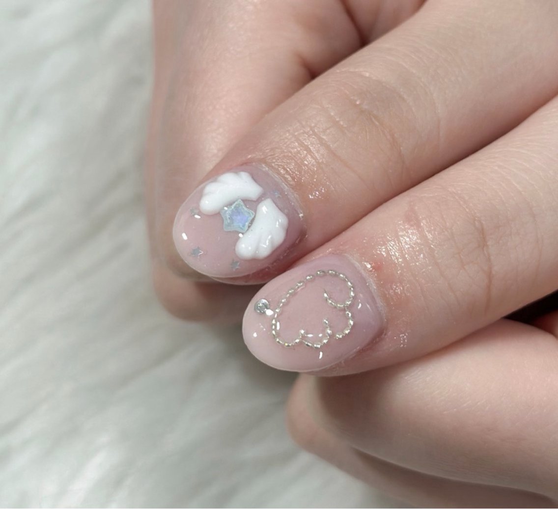 ネイル ハンドネイル フットネイル LAVISH sakiのネイルデザイン
