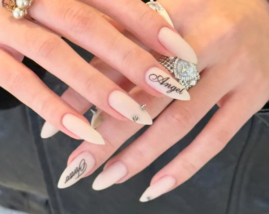 ネイル ハンドネイル 🎀 UU_nailのネイルデザイン