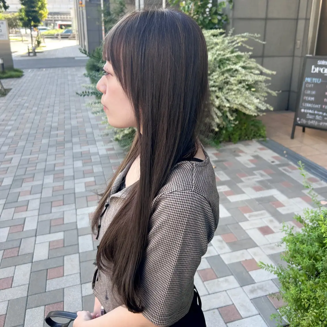 カラー 栄 こずえのヘアスタイル