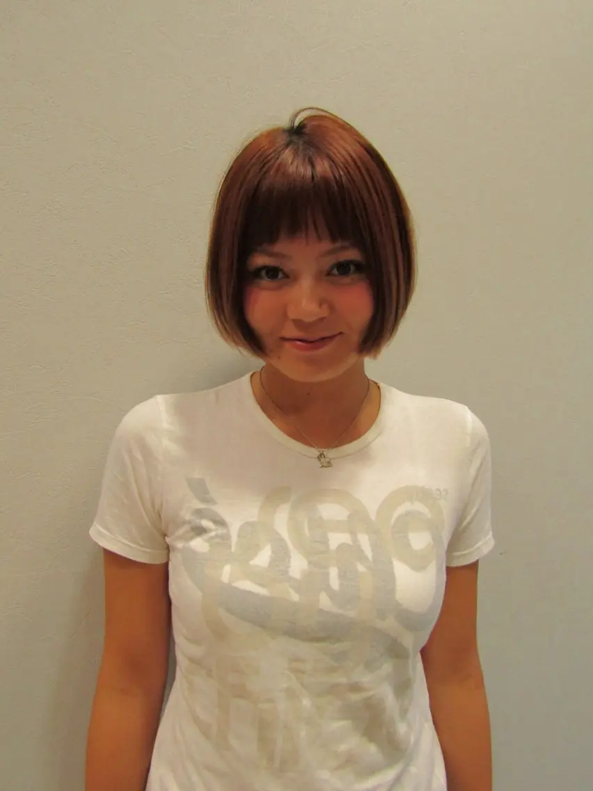 ショート カット サノ アオイのヘアスタイル
