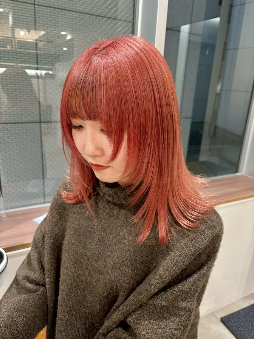 セミロング akina*ブリーチ ♡トレンドヘアのヘアスタイル