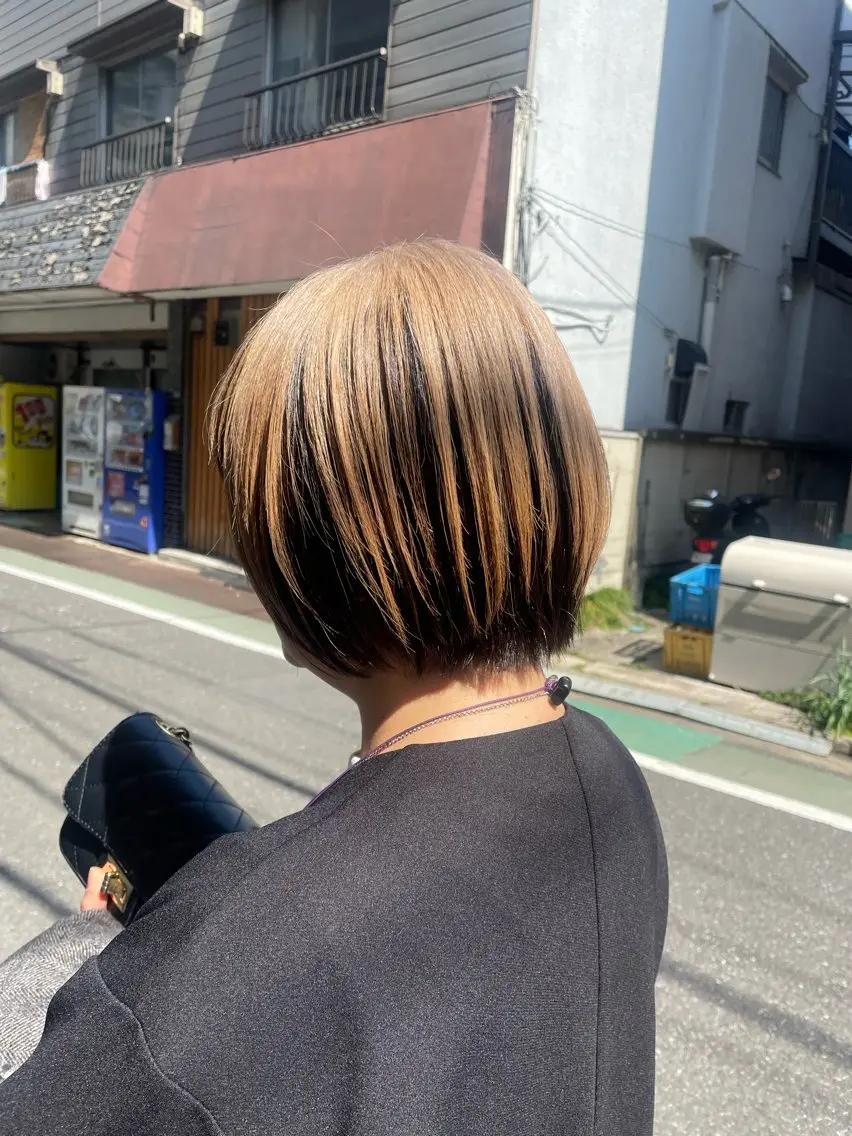 ショート ヘアカラー ハイレート🤍🫧 池田のヘアスタイル