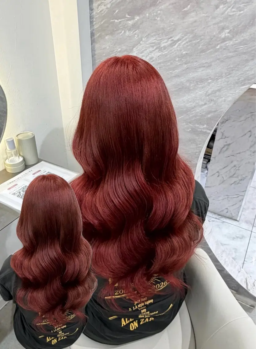ロング カラー ヘアアレンジ レッドカラー ヘアカラー 🩶透明感カラー 池袋/mei🩶のヘアスタイル