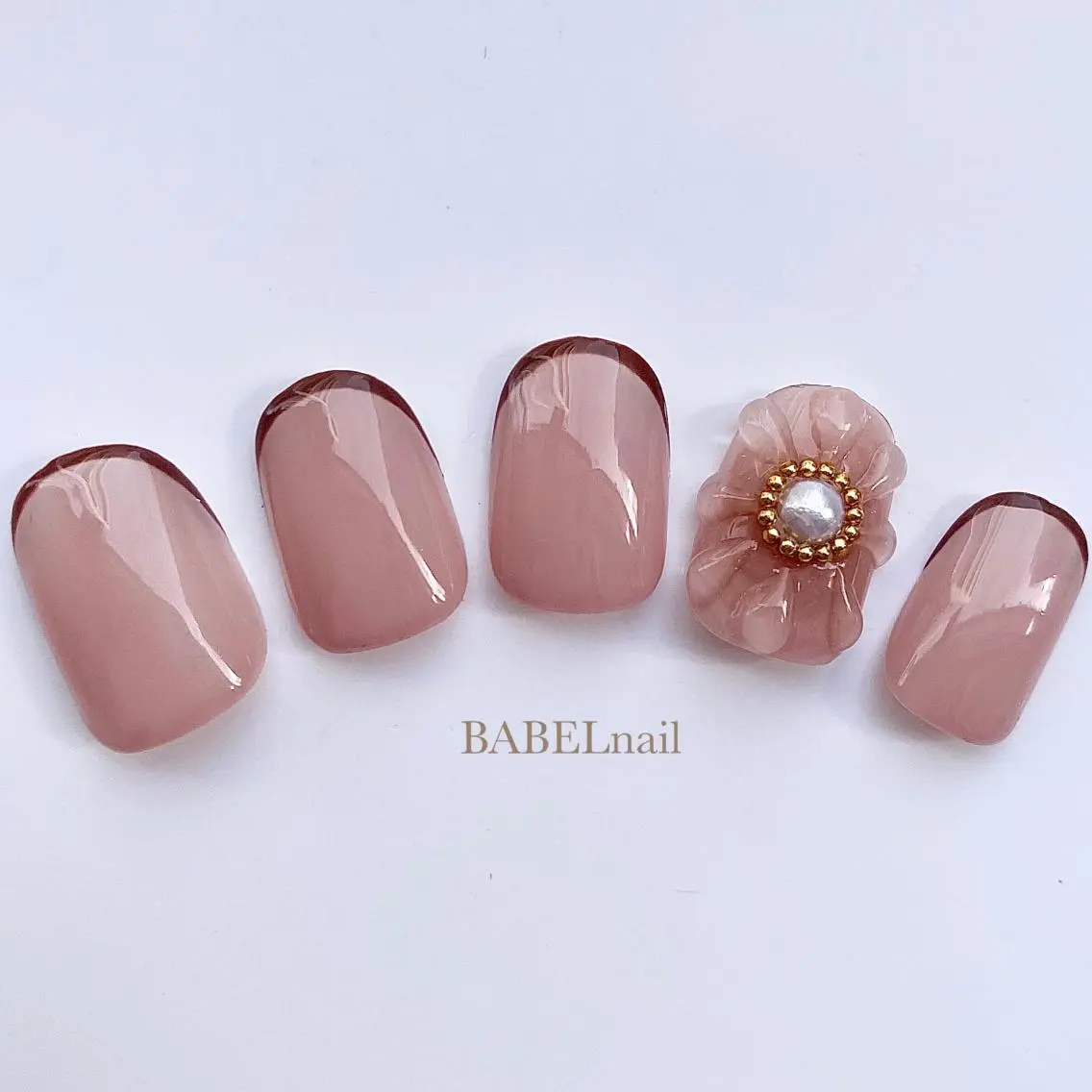 ネイル アートネイル フラワーネイル ジェルネイル オフィスネイル ぷっくりネイル ハンドネイル 江戸川橋✨BABEL 【バベル】大人可愛いのネイルデザイン