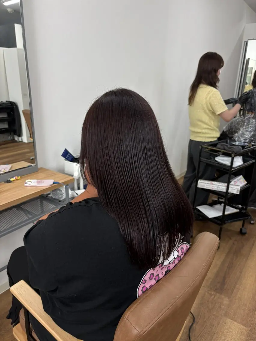 <女性限定>カット+シャンプー+トリートメント¥2000の写真