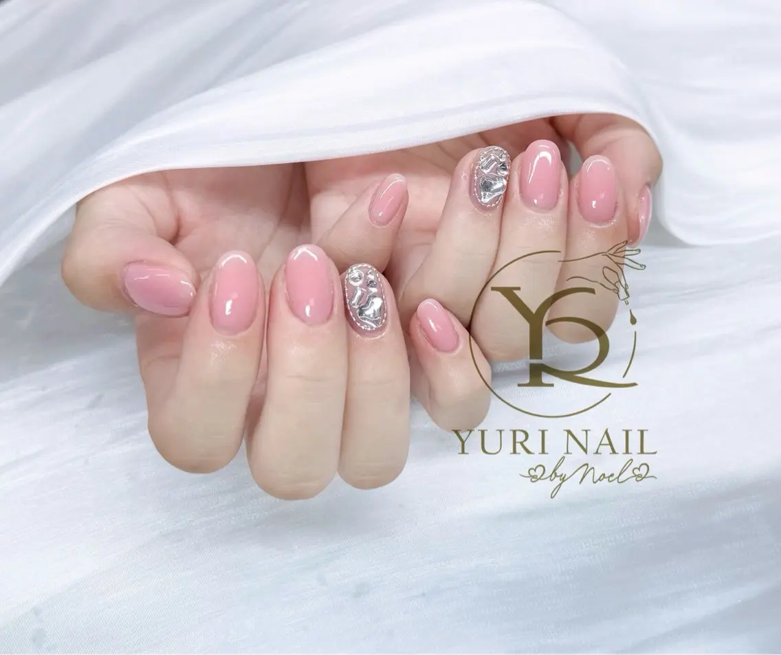 ネイル チークネイル フットネイル フレンチネイル グラデーション キラキラネイル ハンドネイル フットネイル ハンドケア YURI Nail Funabashiのネイルデザイン