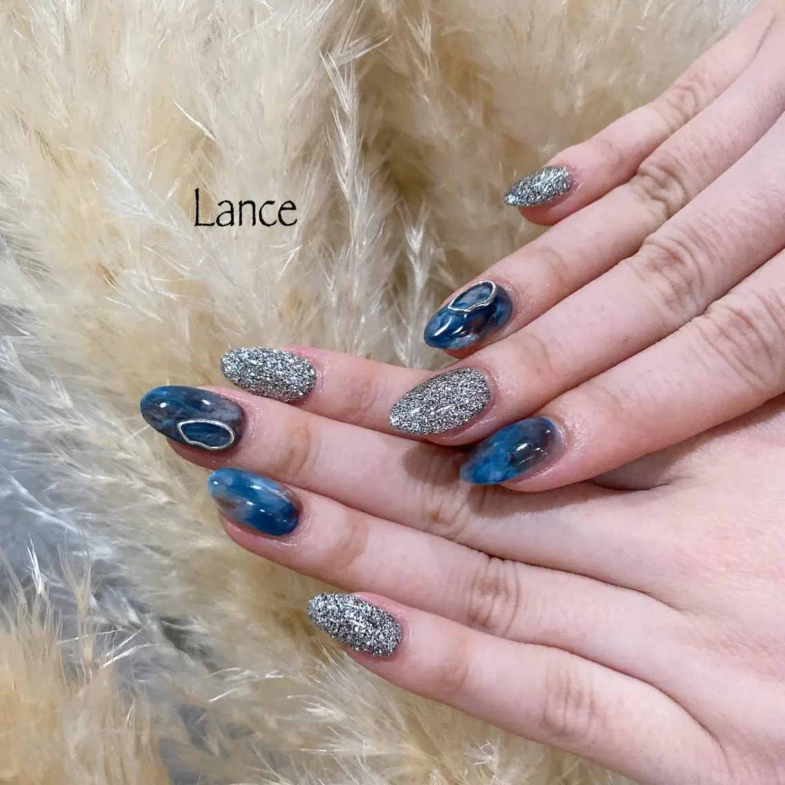ミディアム ハンドネイル Lance nailのネイルデザイン