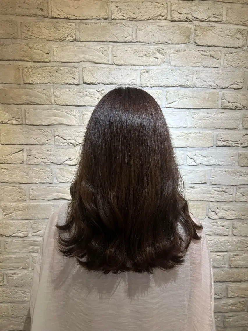 セミロング 美髪矯正/艶髪 CLUTCH田中海琴のヘアスタイル