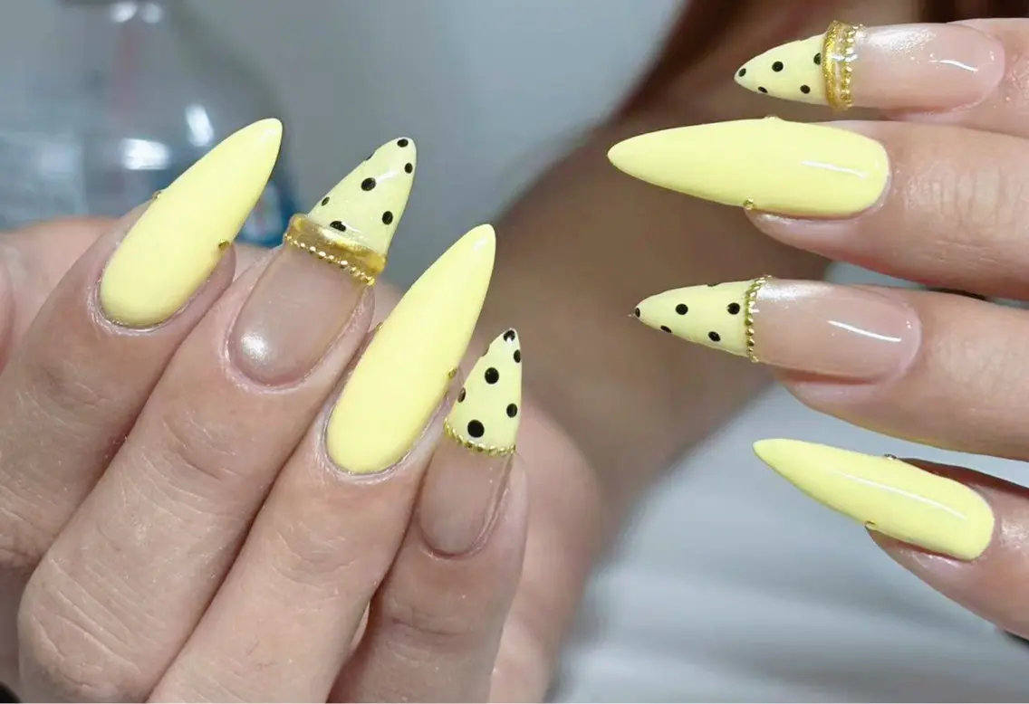 ネイル アートネイル ジェルネイル マグネットネイル Lu nailsalonのネイルデザイン