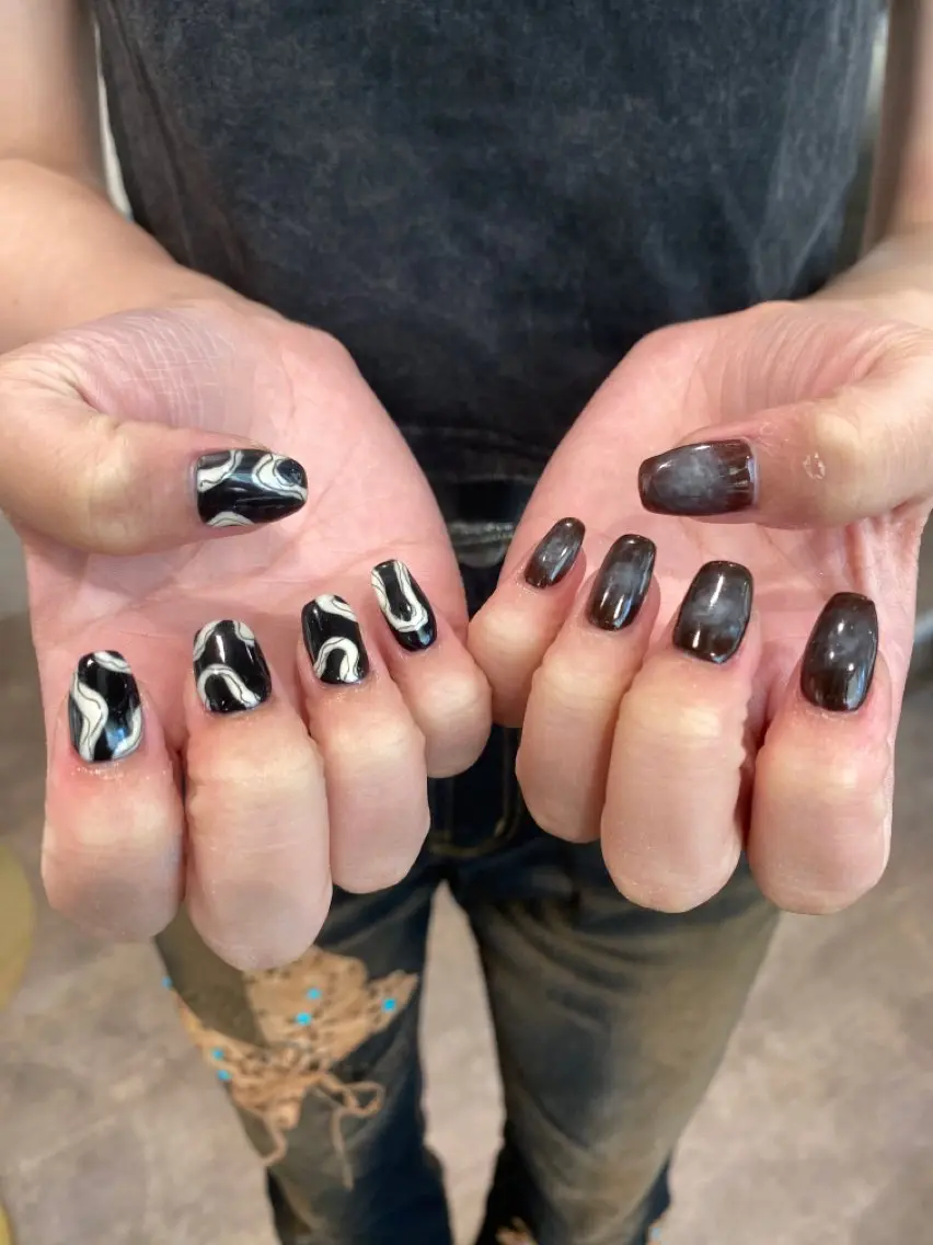ネイル ブラウン ハンドネイル chika / nailのネイルデザイン