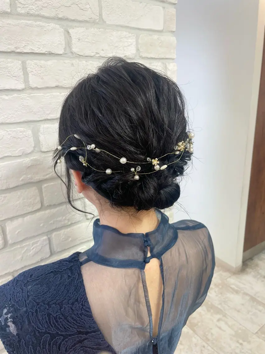 ミディアム ヘアアレンジ 結婚式・ブライダル ヘアセット ダブルカラー/ レイヤー🍒齋藤 澪のヘアスタイル
