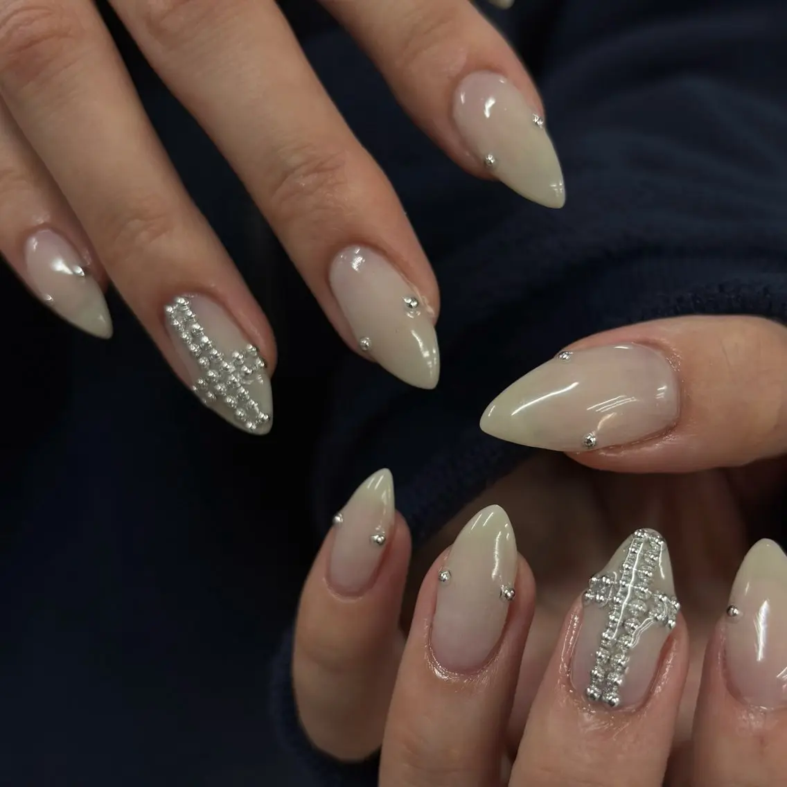 ネイル ハンドネイル フットネイル yuri / 個性派nailのネイルデザイン
