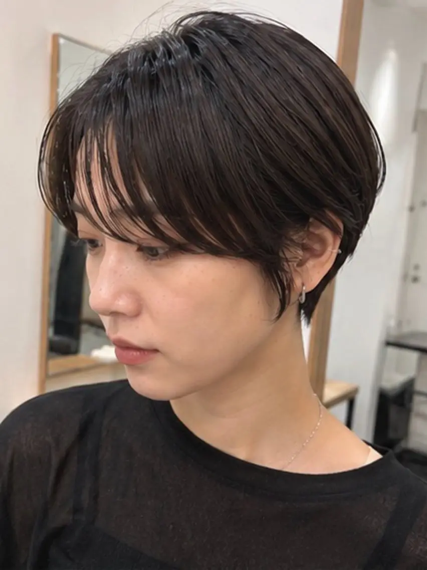 ショート ボブ 顔周りカット 髪質改善 韓国風ヘア レイヤーカット カット ヘアカラー トリートメント 多毛癖毛さんのお悩み 解決！🫧ナルミのヘアスタイル