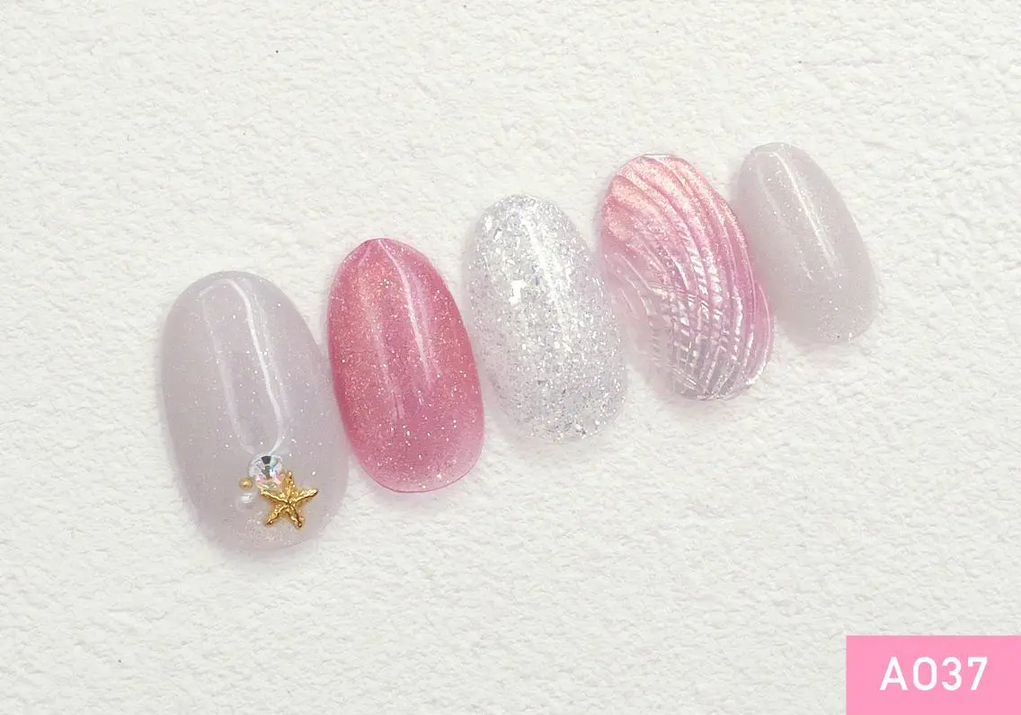 ネイル ゴールド 新橋🍋 Nailのネイルデザイン