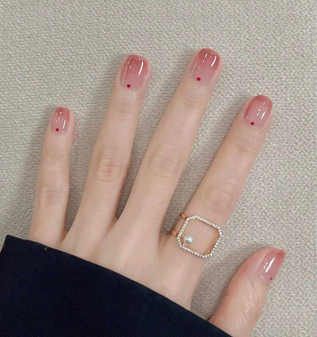 ネイル アートネイル オーロラネイル チークネイル フレンチネイル ガラスフレンチ 🎀🎀YooLi Nail Salonのネイルデザイン