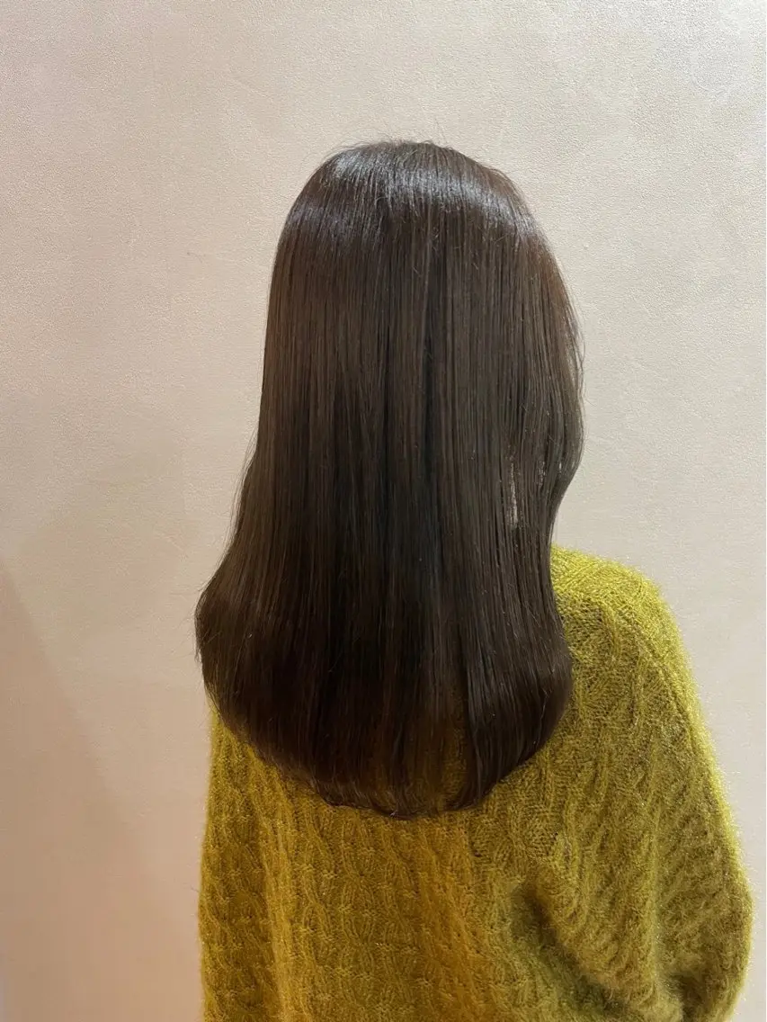 カラー ヘアカラー 艶髪🥣透明感カラー 🫧前田奈津実のヘアスタイル