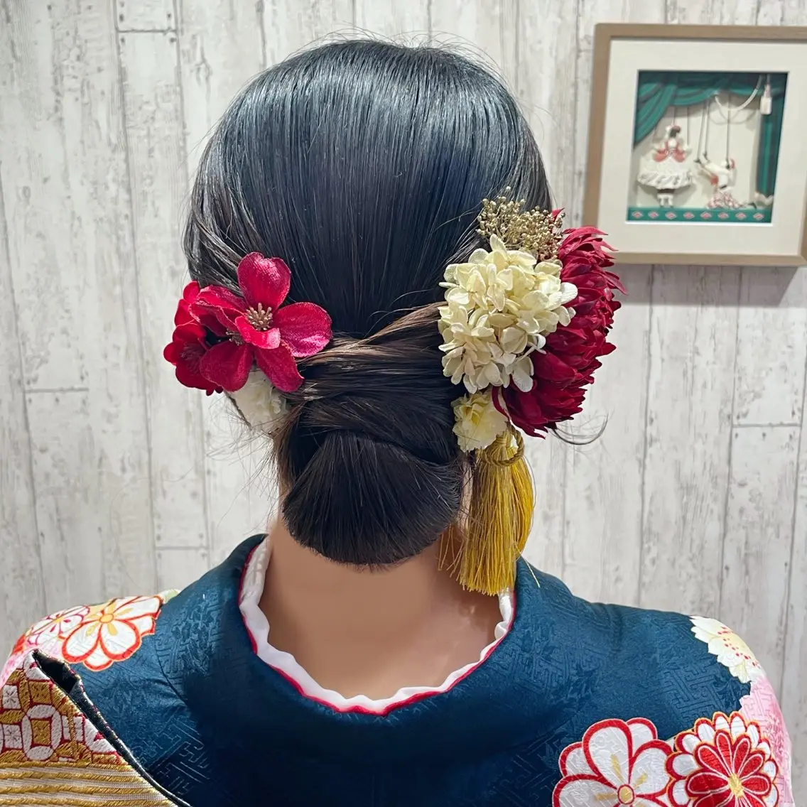 ミディアム ヘアアレンジ 髪飾り 古沢 みづきのヘアスタイル