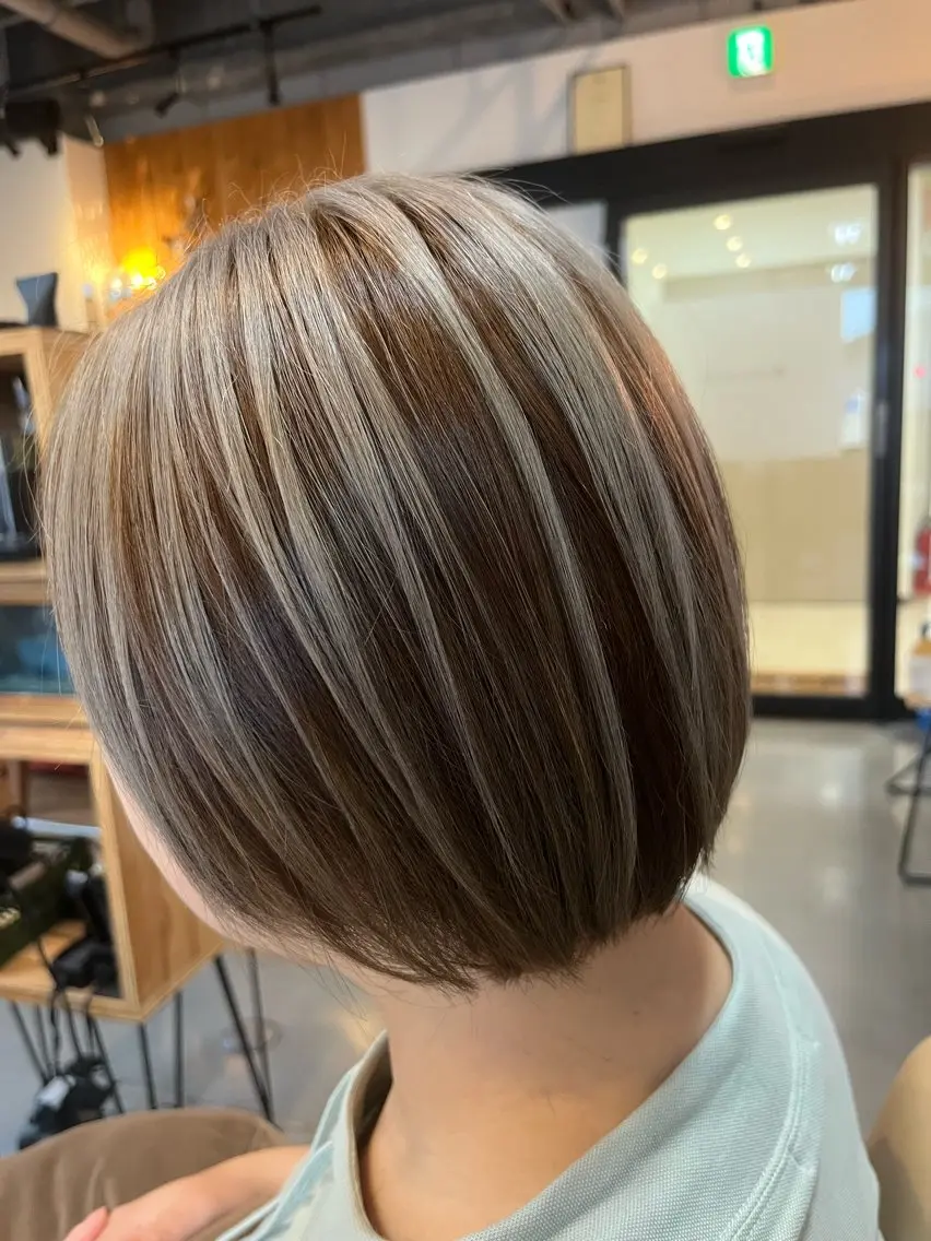 ショート ボブ カット ヘアカラー 阪神西宮★JUNO 川﨑温子のヘアスタイル